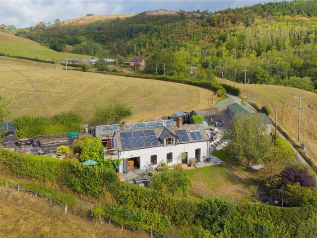 House for sale in Llanfechain, Wales