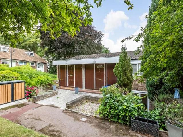 House for sale in Dulwich, Greater London
