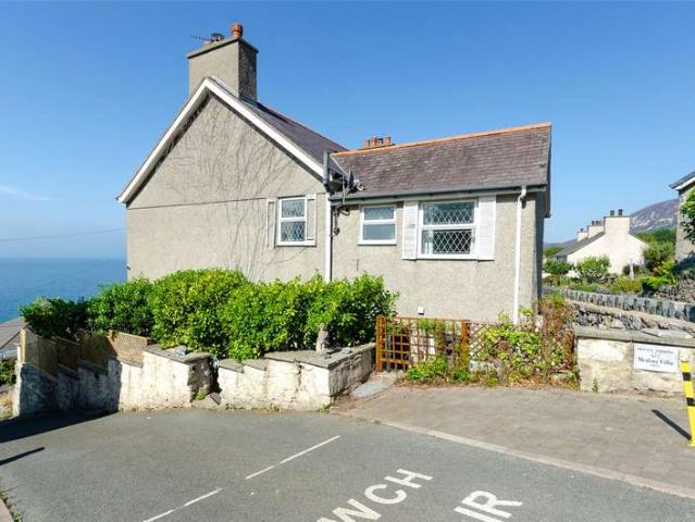 House for sale in Pen-y-Coed, Penmaenmawr
