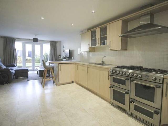 House for rent in Alton Barnes, Essex