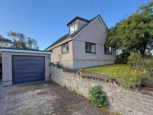 House for sale in Pentre Uchaf, Llanfairpwllgwyngyll