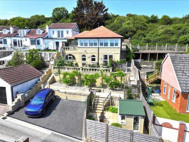 House for sale in Filey, North Yorkshire