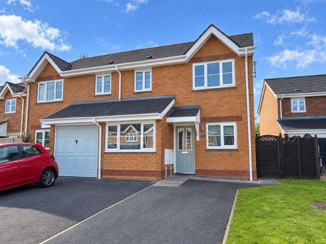 House for rent in Laleston, Broadlands