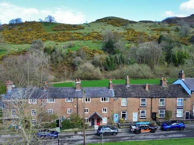 House for sale in Sutton