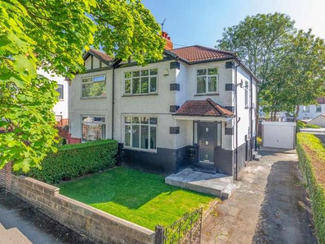 House for sale in Moor Allerton, West Yorkshire