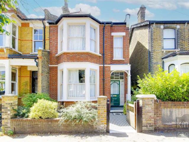 House for sale in Walthamstow Village, Greater London
