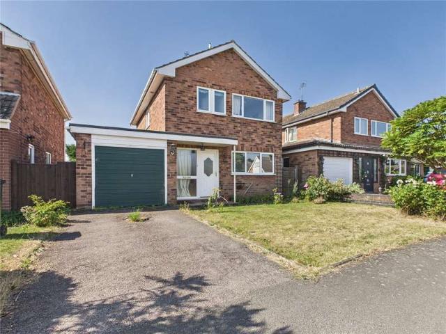 House for sale in Holt Heath, Forthampton
