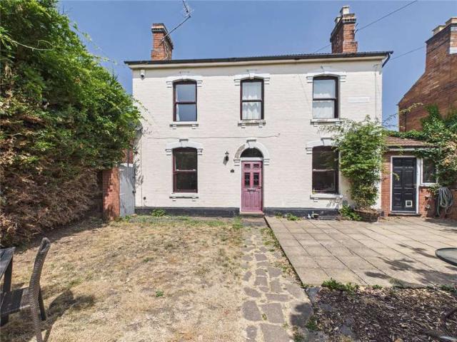House for sale in Worcestershire