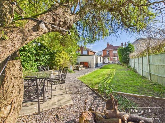 House for sale in Thatcham, West Berkshire