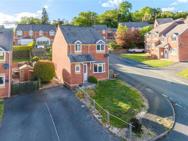 House for sale in Welshpool, Wales