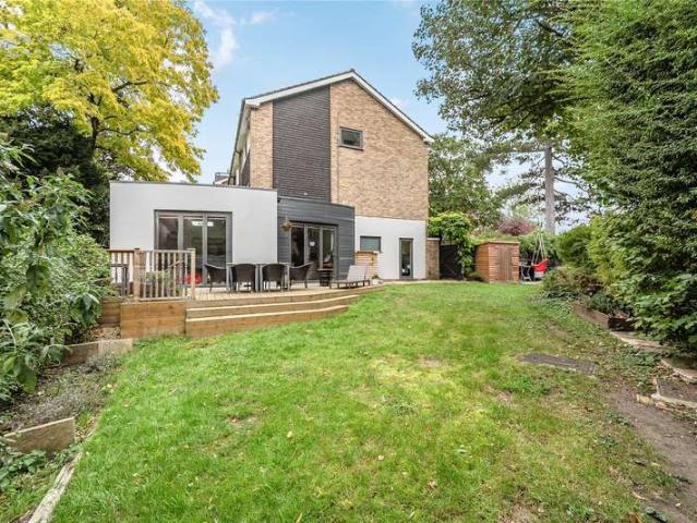 House for sale in Surbiton, Greater London