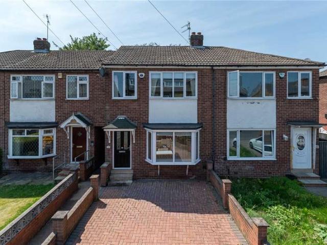 House for sale in Churwell, West Yorkshire