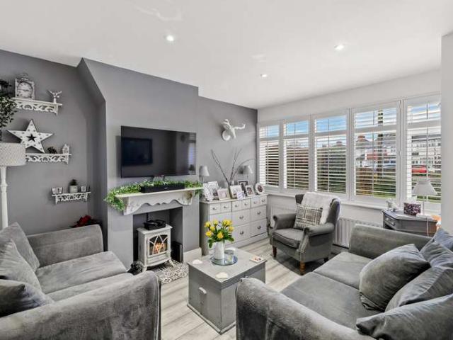 House for sale in Red Hill, Surrey
