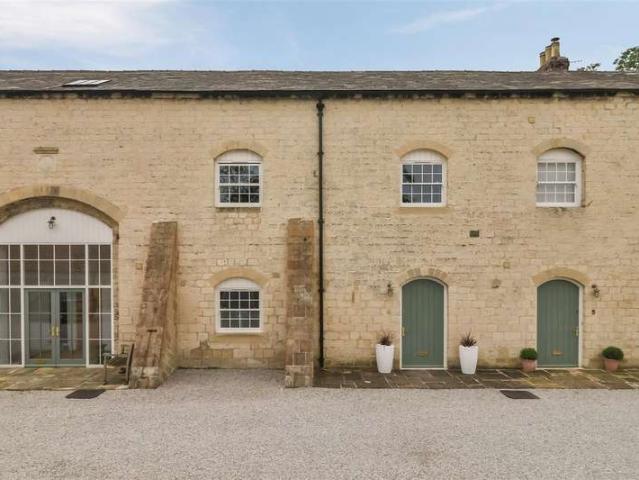 House for sale in Norton-on-derwent, North Yorkshire