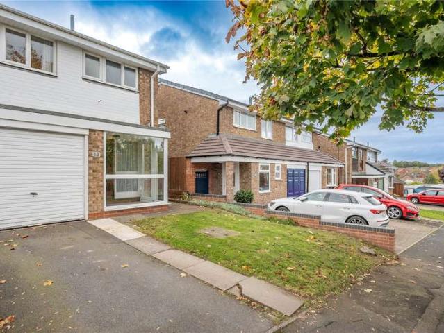 House for sale in Lowes Hill, Bromsgrove