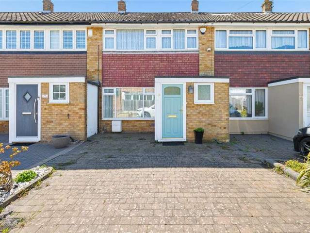 House for sale in Rush Green, Greater London