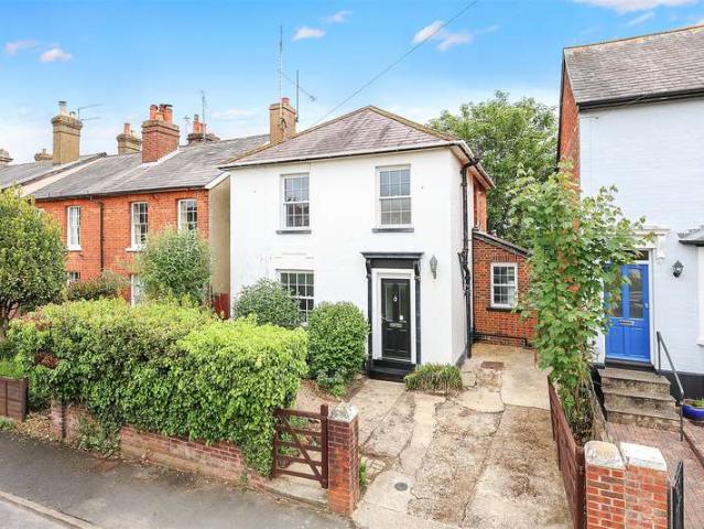 House for rent in Rose Hill, Pachesham Park