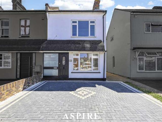 House for rent in Alton Barnes, Essex