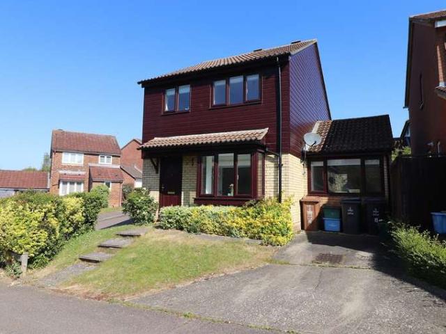 House for sale in Chells, Shephall