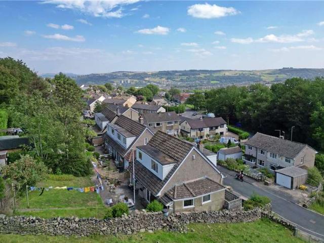 House for sale in Laycock, Keighley