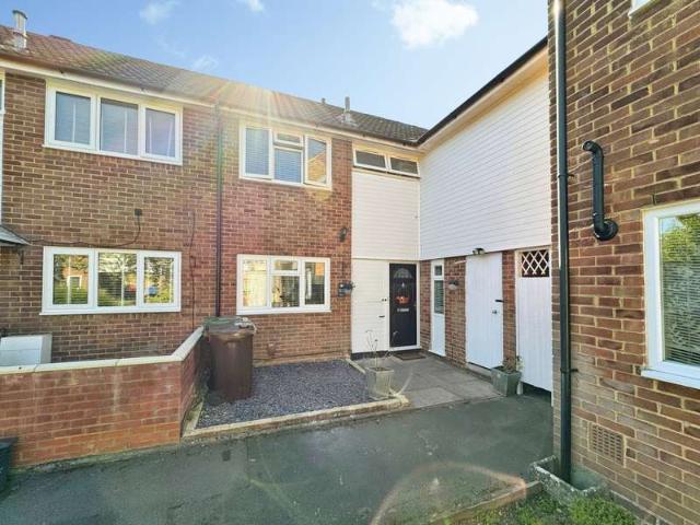 House for sale in Hanworth, Bracknell