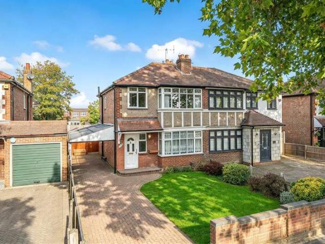 House for sale in New Haw, Runnymede