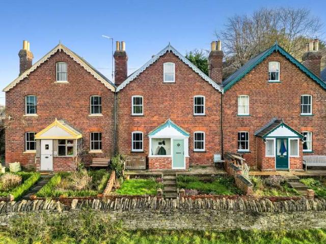 House for sale in Minchinhampton, School House