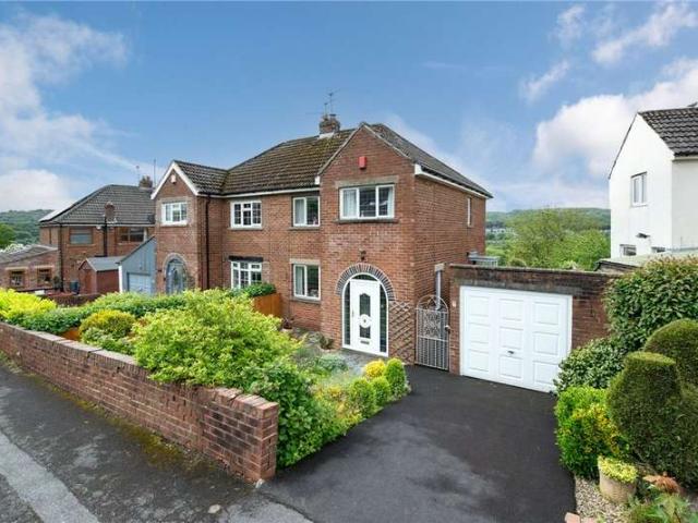 House for sale in Bingley, West Yorkshire