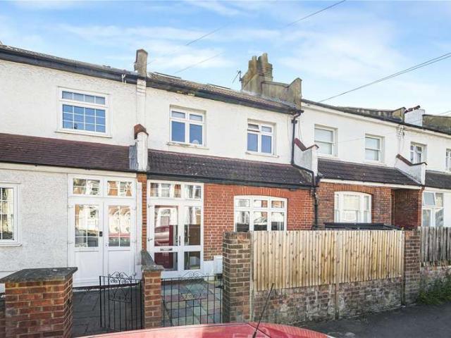 House for sale in Crofton Park, Greater London