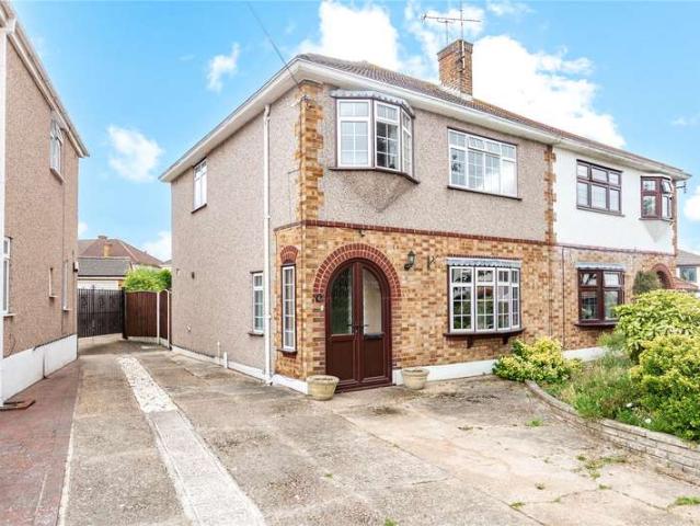 House for sale in Romford, Havering