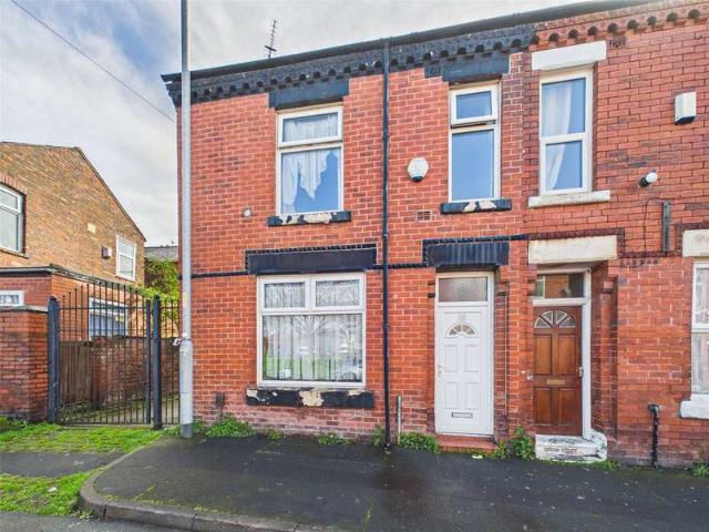 House for sale in Georgia, Greater Manchester
