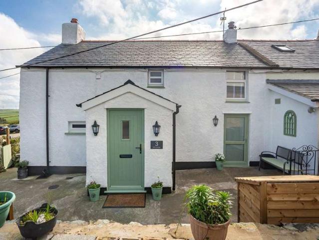House for sale in Penrhyn, Cemaes