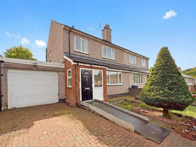 House for sale in Llangefni