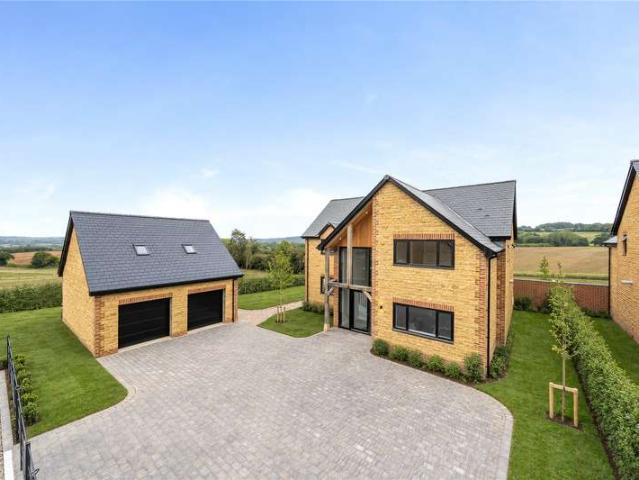 House for sale in Misterton, Somerset