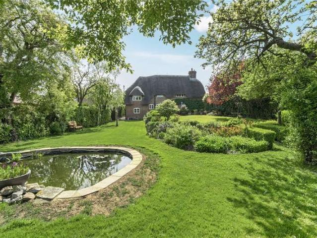 House for sale in All Cannings, Wiltshire
