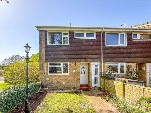 House for sale in Burton and Winkton, Burton