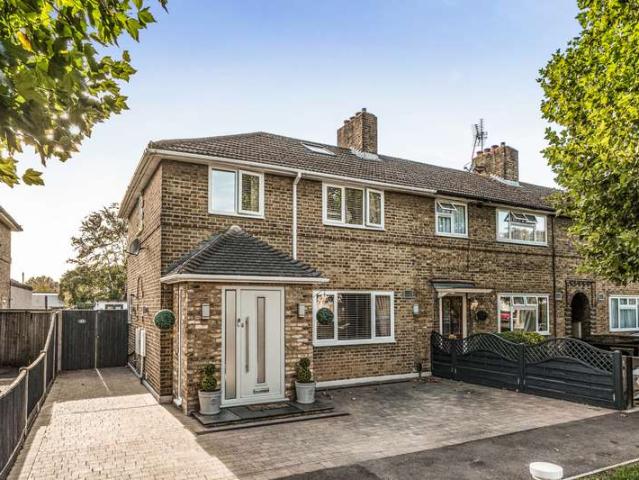House for sale in London Borough of Hillingdon, Greater London