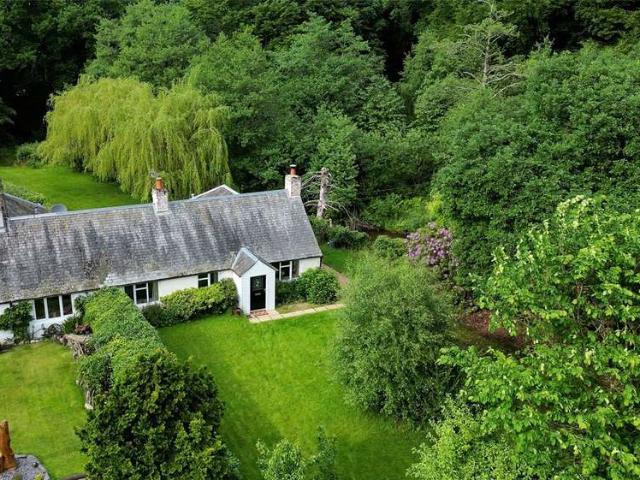 House for sale in Luncarty, Scotland