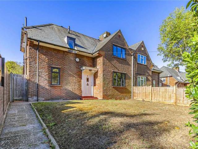 House for sale in Shenleybury, Hertsmere