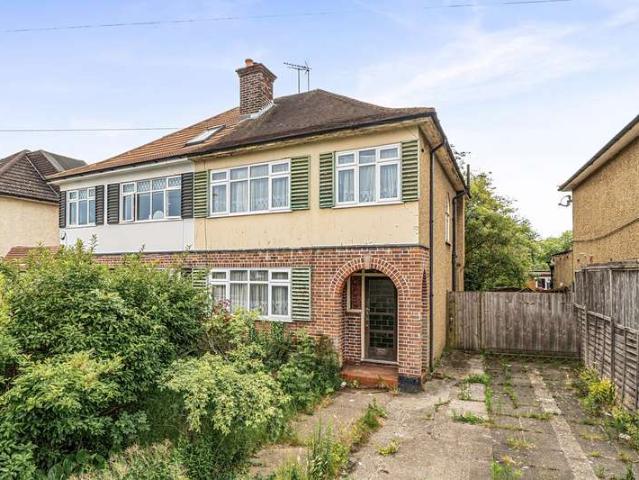 House for sale in Pinner, Greater London