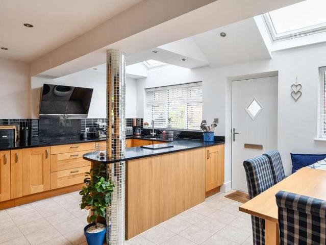 House for sale in Yate Rocks, Yate