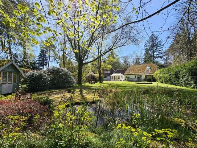 House for sale in Kingswood Firs, Bolton Low Houses