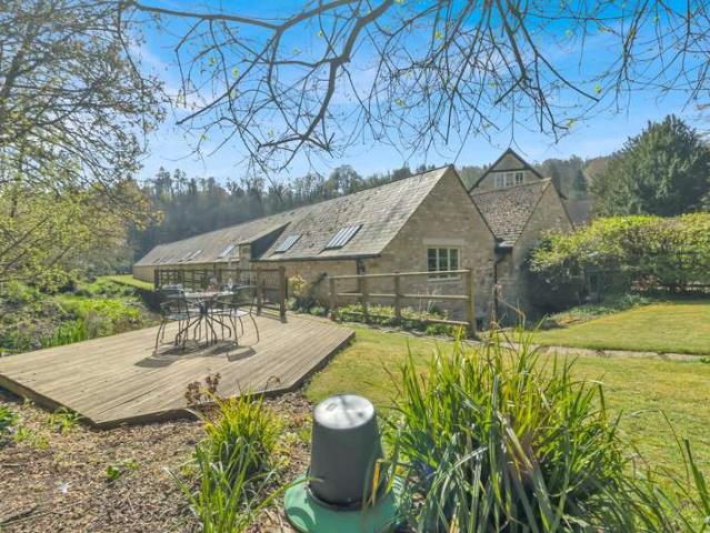 House for sale in Minchinhampton, School House