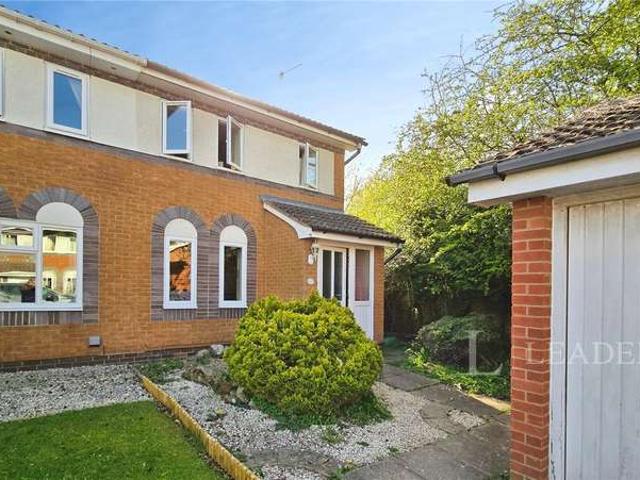 House for sale in Warndon, Worcestershire