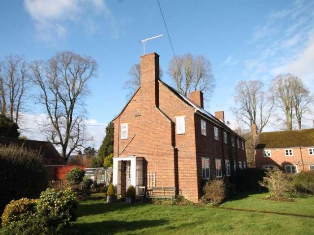 House for sale in Berrick Salome, Oxfordshire