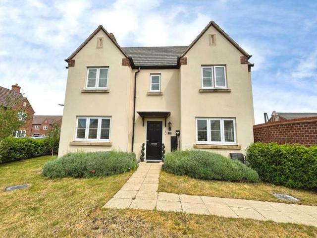 House for sale in Evershot, Oxfordshire