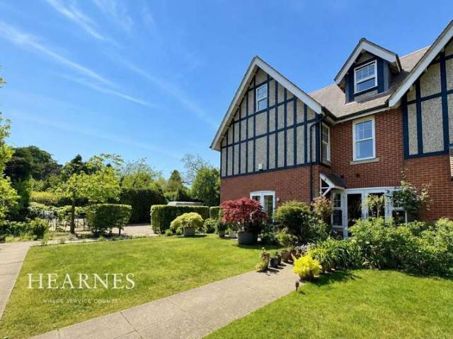 House for sale in West Cliff, Bournemouth