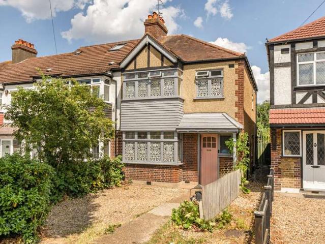 House for sale in Greater London