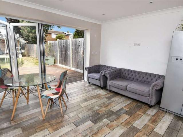 House for sale in North Shoebury, Alton Barnes