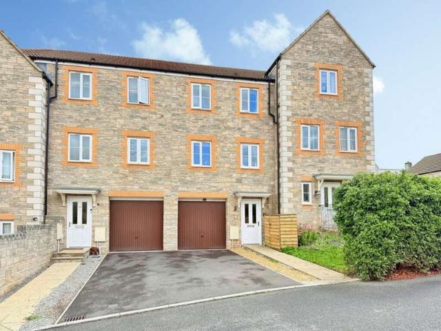 House for sale in Paulton, West of England